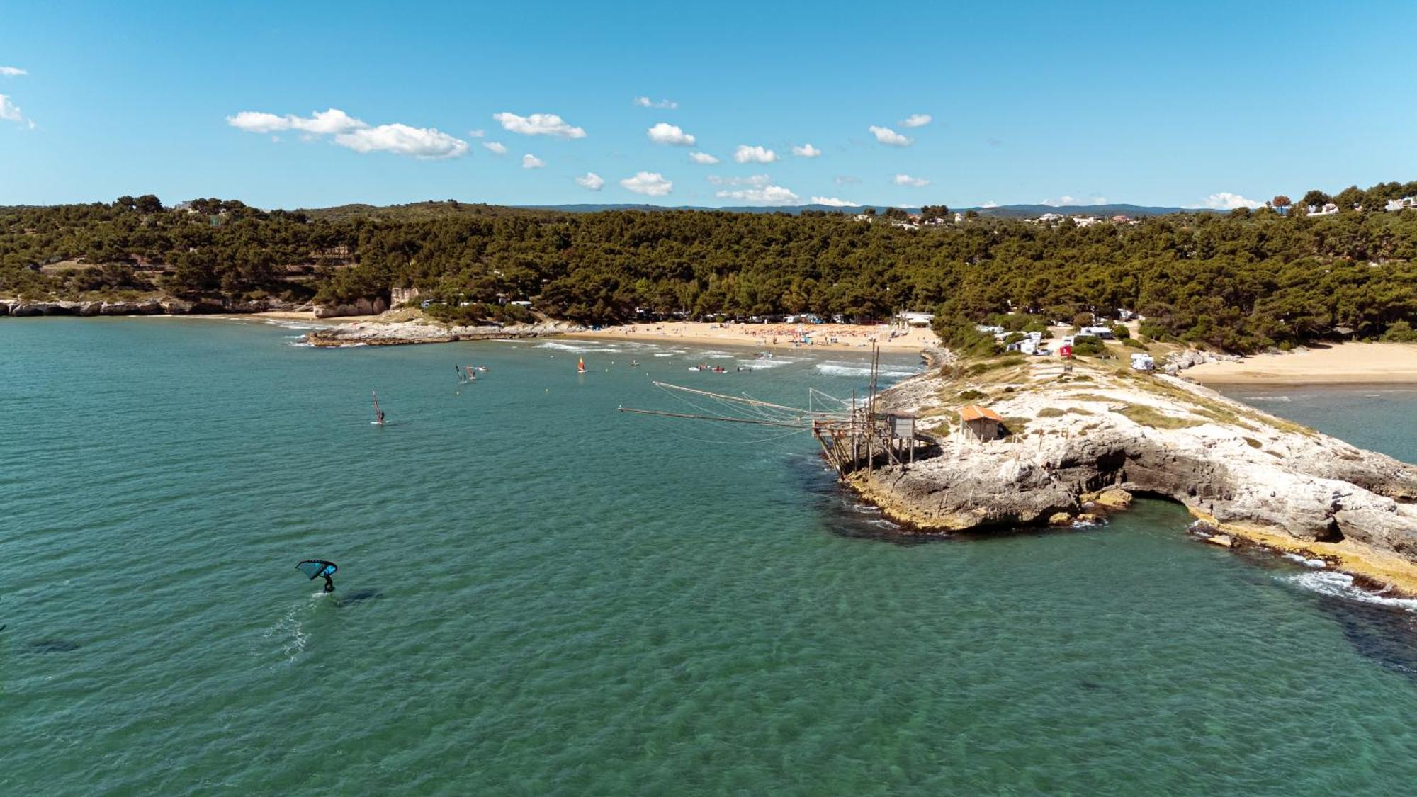 ויאסטה Villaggio Camping Punta Lunga מראה חיצוני תמונה