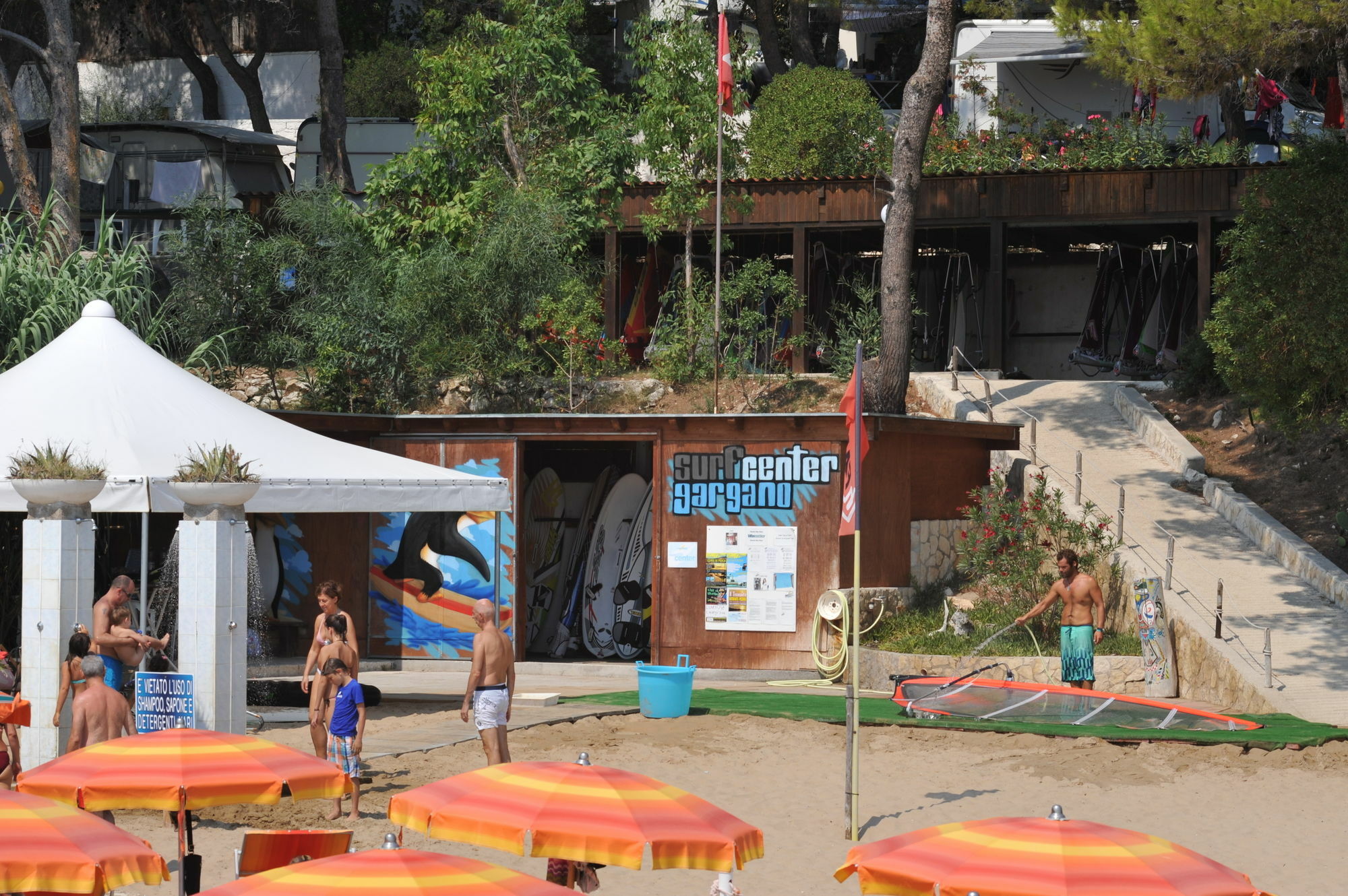 ויאסטה Villaggio Camping Punta Lunga מראה חיצוני תמונה